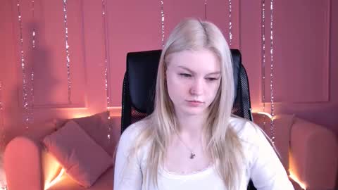 Grace Glamour online show from 14, 1, 2026