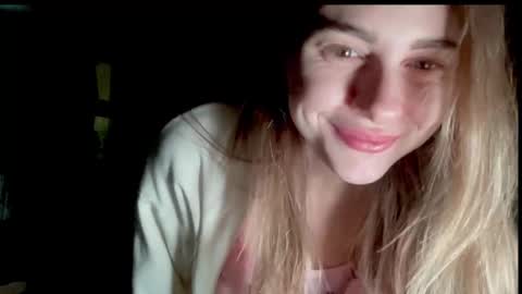 Snapshot of gracetorrezz chatting on 21, 2, 2025 gracetorrezz online show from 21, 2, 2025