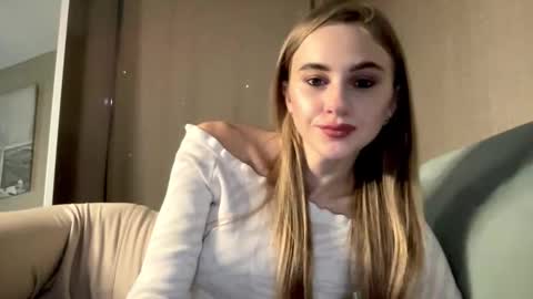 Snapshot of gracetorrezz chatting on 9, 10, 2025 gracetorrezz online show from 9, 10, 2025