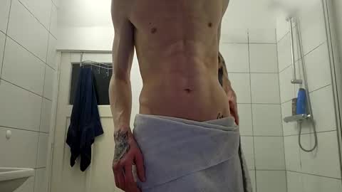 Snapshot of graff4 chatting on 3, 1, 2025 Smallcom online show from 3, 1, 2025