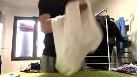 Snapshot of grandbi chatting on 4, 1, 2025 grandbi online show from 4, 1, 2025