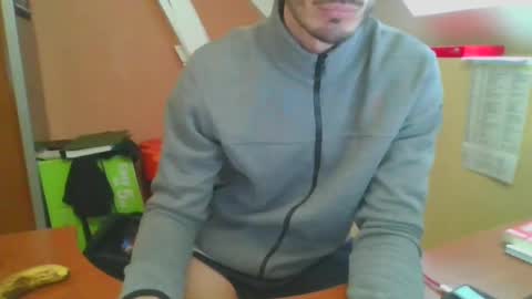 Snapshot of grandbi chatting on 9, 1, 2025 grandbi online show from 9, 1, 2025