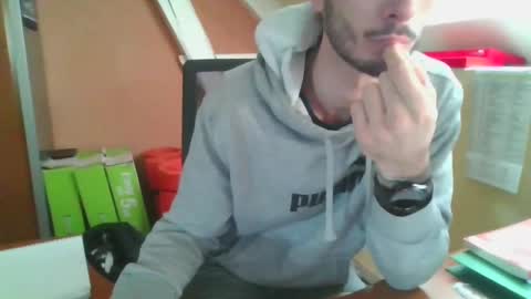 Snapshot of grandbi chatting on 14, 1, 2025 grandbi online show from 14, 1, 2025