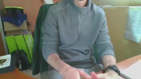 Snapshot of grandbi chatting on 4, 2, 2025 grandbi online show from 4, 2, 2025