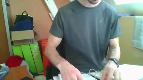 Snapshot of grandbi chatting on 18, 2, 2025 grandbi online show from 18, 2, 2025