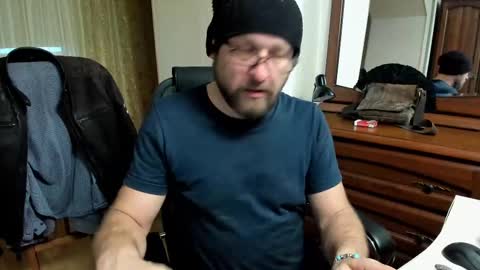 Anthony online show from 8, 3, 2025