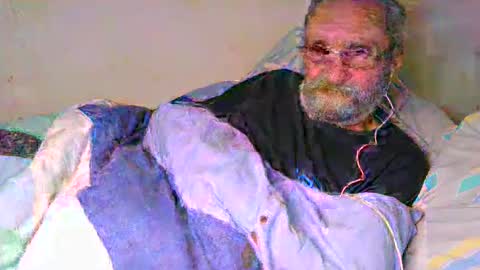 Snapshot of grandpa_mark chatting on 5, 2, 2025 Mark online show from 5, 2, 2025