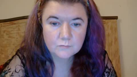 Snapshot of grateful42day chatting on 11, 11, 2025 grateful42day online show from 11, 11, 2025