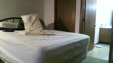 Snapshot of greatgazu chatting on 5, 1, 2025 hotforyou69 online show from 5, 1, 2025