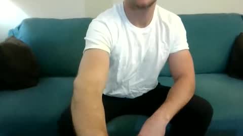 Snapshot of green821821 chatting on 26, 10, 2025 green821821 online show from 26, 10, 2025