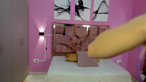 Snapshot of green_lov chatting on 22, 10, 2025 green_lov online show from 22, 10, 2025