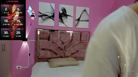 Snapshot of green_lov chatting on 4, 11, 2025 green_lov online show from 4, 11, 2025