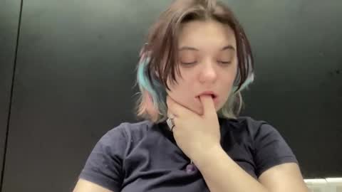 April online show from 20, 2, 2025