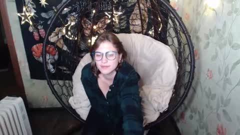 Snapshot of greenwitch9 chatting on 18, 10, 2025 Lina online show from 18, 10, 2025