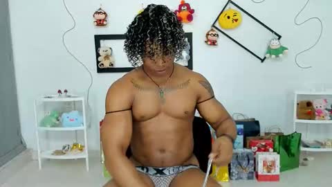 Snapshot of gregoriiandmax chatting on 24, 11, 2025 Gregori online show from 24, 11, 2025