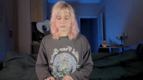 Greg-independent model online show from 31, 3, 2026