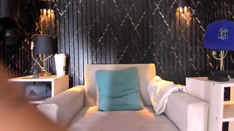 Snapshot of gregory_sforza chatting on 20, 9, 2025 GregorySforza online show from 20, 9, 2025