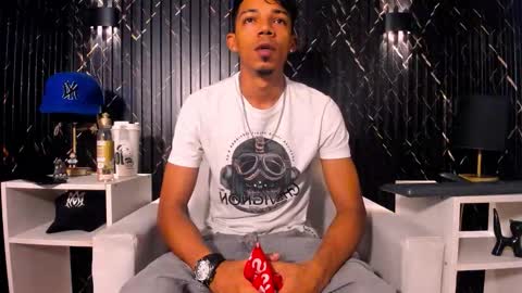 Snapshot of gregory_sforza chatting on 15, 10, 2025 GregorySforza online show from 15, 10, 2025