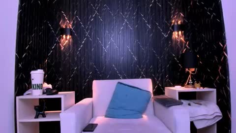 Snapshot of gregory_sforza chatting on 30, 10, 2025 GregorySforza online show from 30, 10, 2025