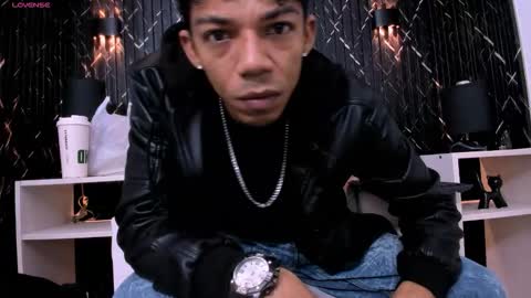 Snapshot of gregory_sforza chatting on 19, 11, 2025 GregorySforza online show from 19, 11, 2025