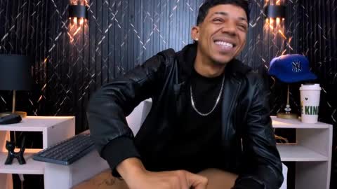 Snapshot of gregory_sforza chatting on 22, 11, 2025 GregorySforza online show from 22, 11, 2025