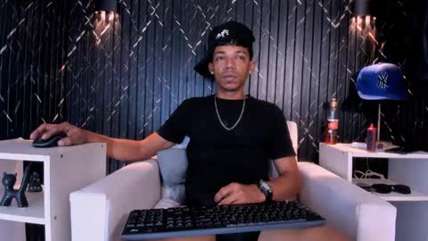 Snapshot of gregory_sforza chatting on 25, 11, 2025 GregorySforza online show from 25, 11, 2025