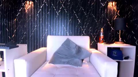 Snapshot of gregory_sforza chatting on 28, 11, 2025 GregorySforza online show from 28, 11, 2025