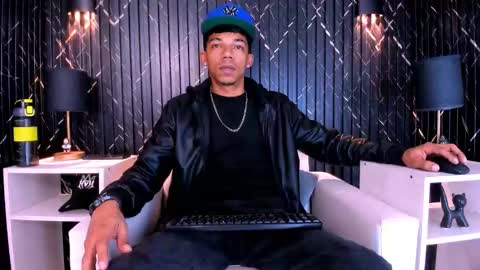 Snapshot of gregory_sforza chatting on 29, 11, 2025 GregorySforza online show from 29, 11, 2025