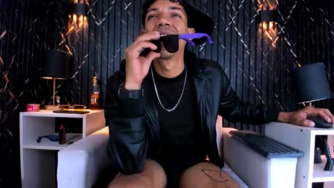 Snapshot of gregory_sforza chatting on 16, 12, 2025 GregorySforza online show from 16, 12, 2025