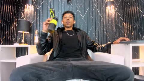 Snapshot of gregory_sforza chatting on 25, 2, 2026 GregorySforza online show from 25, 2, 2026