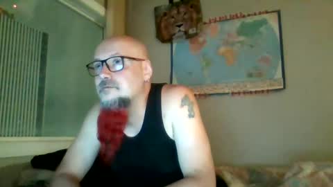 Snapshot of gregrev chatting on 17, 12, 2024 gregrev online show from 17, 12, 2024
