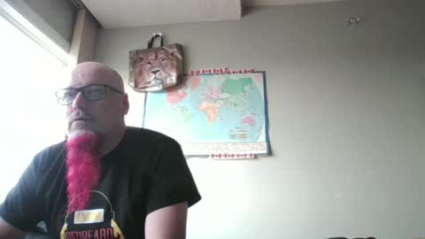 Snapshot of gregrev chatting on 11, 9, 2025 gregrev online show from 11, 9, 2025