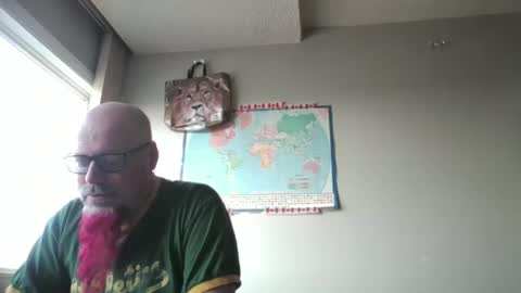 Snapshot of gregrev chatting on 14, 9, 2025 gregrev online show from 14, 9, 2025