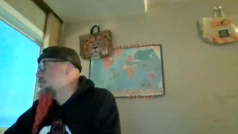 Snapshot of gregrev chatting on 16, 12, 2025 gregrev online show from 16, 12, 2025