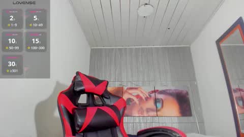 Snapshot of greiccy_20 chatting on 27, 11, 2025 GREICCY online show from 27, 11, 2025