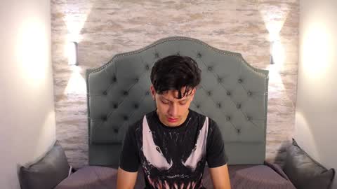 Gremory - Redlin online show from 5, 2, 2025