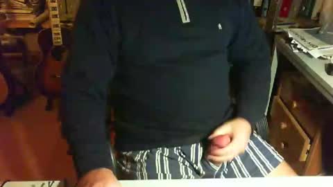 greyhounddog online show from 11, 1, 2025