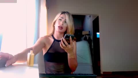 Snapshot of greyslopez chatting on 13, 1, 2025 Greyslopez online show from 13, 1, 2025