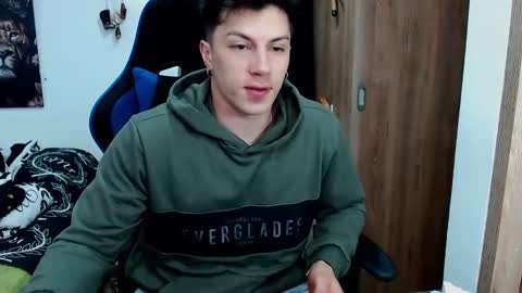 griego01 online show from 10, 12, 2024