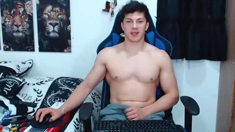 griego01 online show from 5, 3, 2025