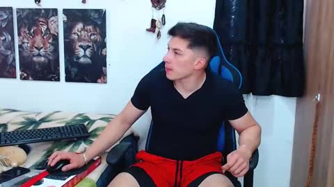 griego01 online show from 10, 3, 2025