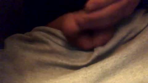 Snapshot of grinditonmyface420 chatting on 23, 11, 2025 grinditonmyface420 online show from 23, 11, 2025