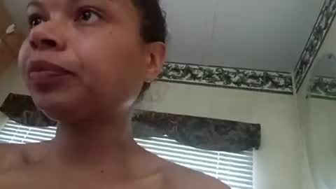 Snapshot of grippingwetpussy chatting on 21, 6, 2026 grippingwetpussy online show from 21, 6, 2026