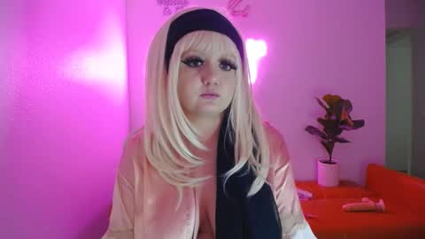 Snapshot of groovynights chatting on 25, 1, 2025 daphne online show from 25, 1, 2025