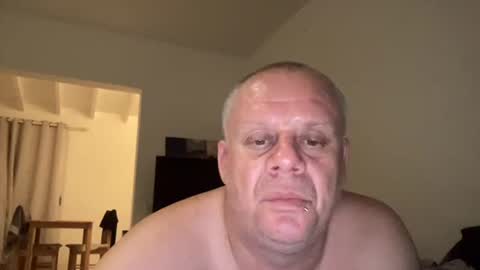 mika online show from 29, 1, 2025