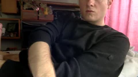 Snapshot of gruendamien chatting on 3, 11, 2025 gruendamien online show from 3, 11, 2025