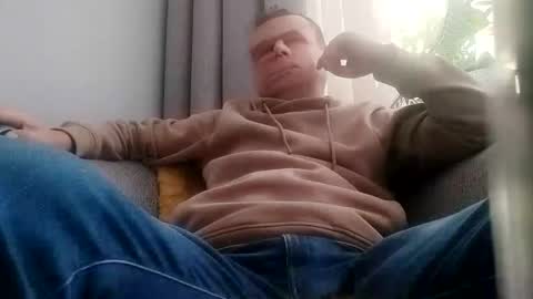 Snapshot of grzes1976 chatting on 8, 10, 2025 grzes1976 online show from 8, 10, 2025