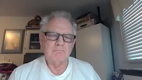 Horny Daddy online show from 5, 2, 2026