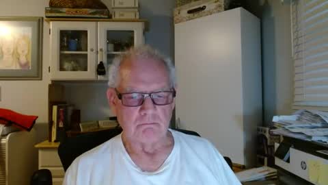 Horny Daddy online show from 1, 8, 2026