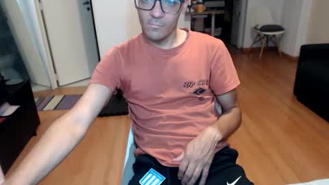 Snapshot of guachin_new chatting on 18, 5, 2026 guachin_new online show from 18, 5, 2026